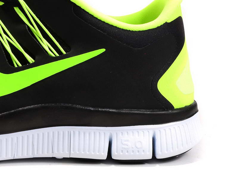 nike Free Run 5.0 V2 Mens Running Shoes New Breathable Black Green (3)